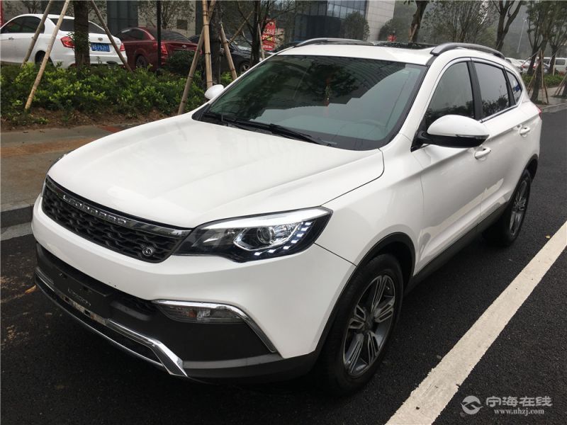 长丰猎豹cs10 白色