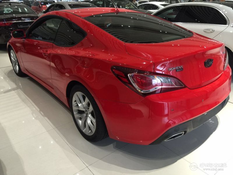 现代劳恩斯新款酷派 红色
