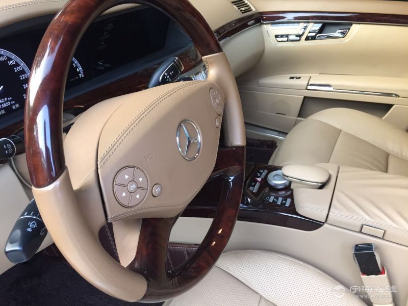 奔驰s360l30手自一体黑