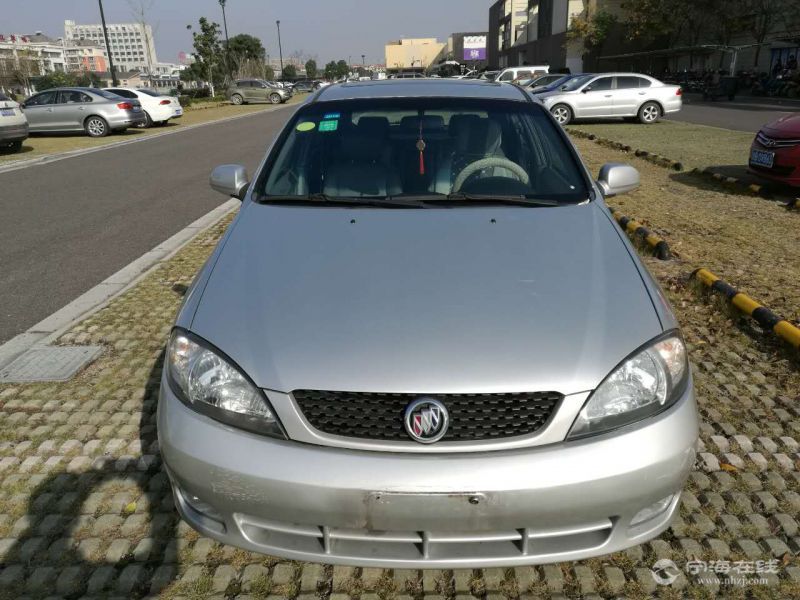 别克凯越hrv飞度锋范波罗嘉年华 银色