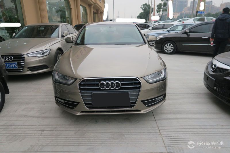 13年12月奥迪a4l 香槟色
