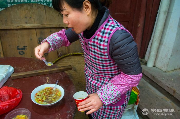西店滨海村,热热闹闹吃馏过元宵 - 宁海动态 - 宁海在线 - 宁海门户