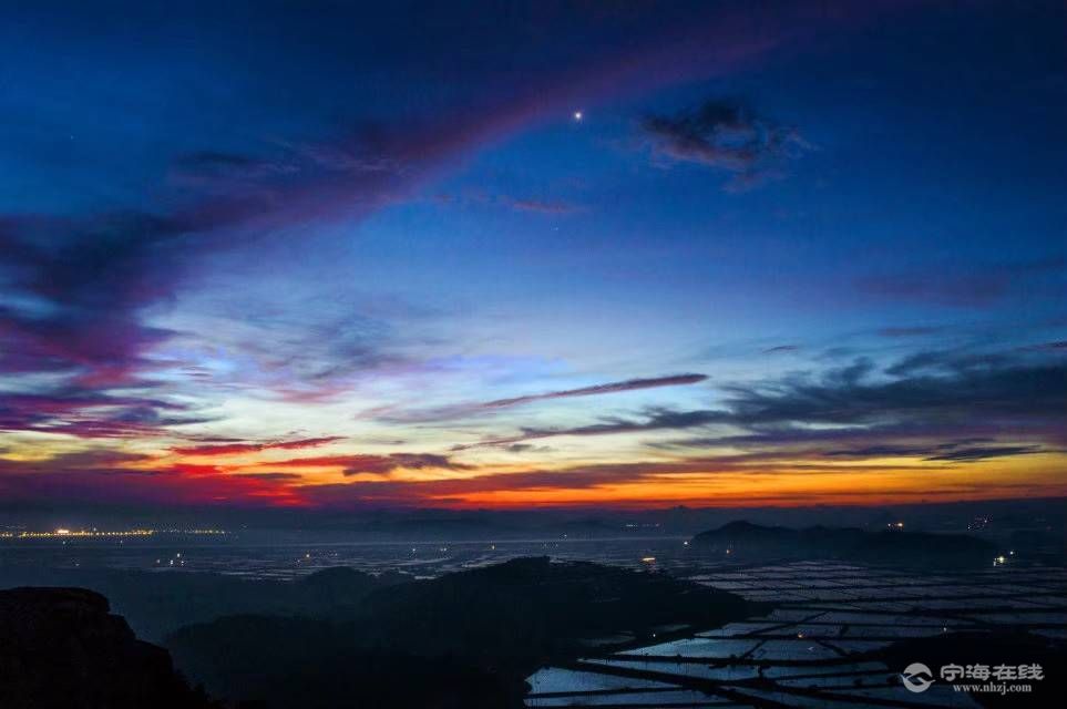 美丽的王干山日出