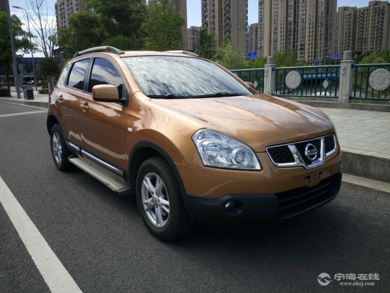 尼桑逍客精品一手车香槟色￥85万可零首付当天提车