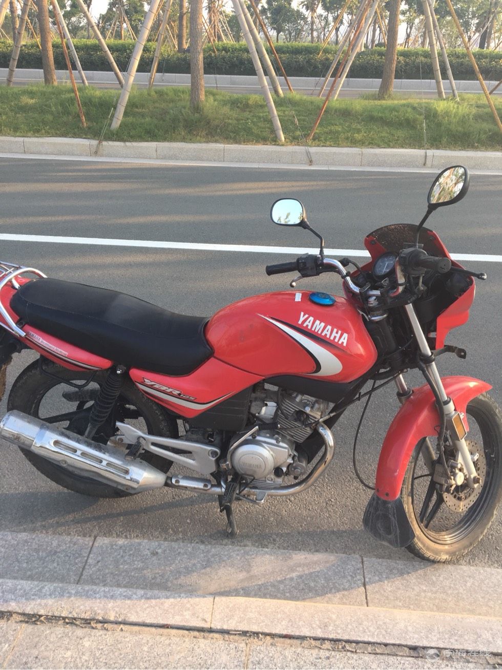 出一辆雅马哈天剑
