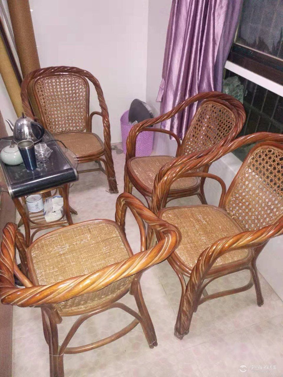 一套藤椅转让