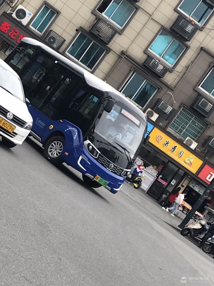 网上预约,路线定制,宁海开出"网约巴士"